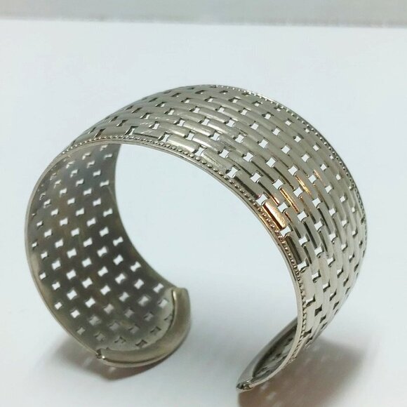⭐️3/$30 Vintage Silver Tone Adjustable Cuff Bracelet Silvertone Boho Retro - Picture 1 of 6